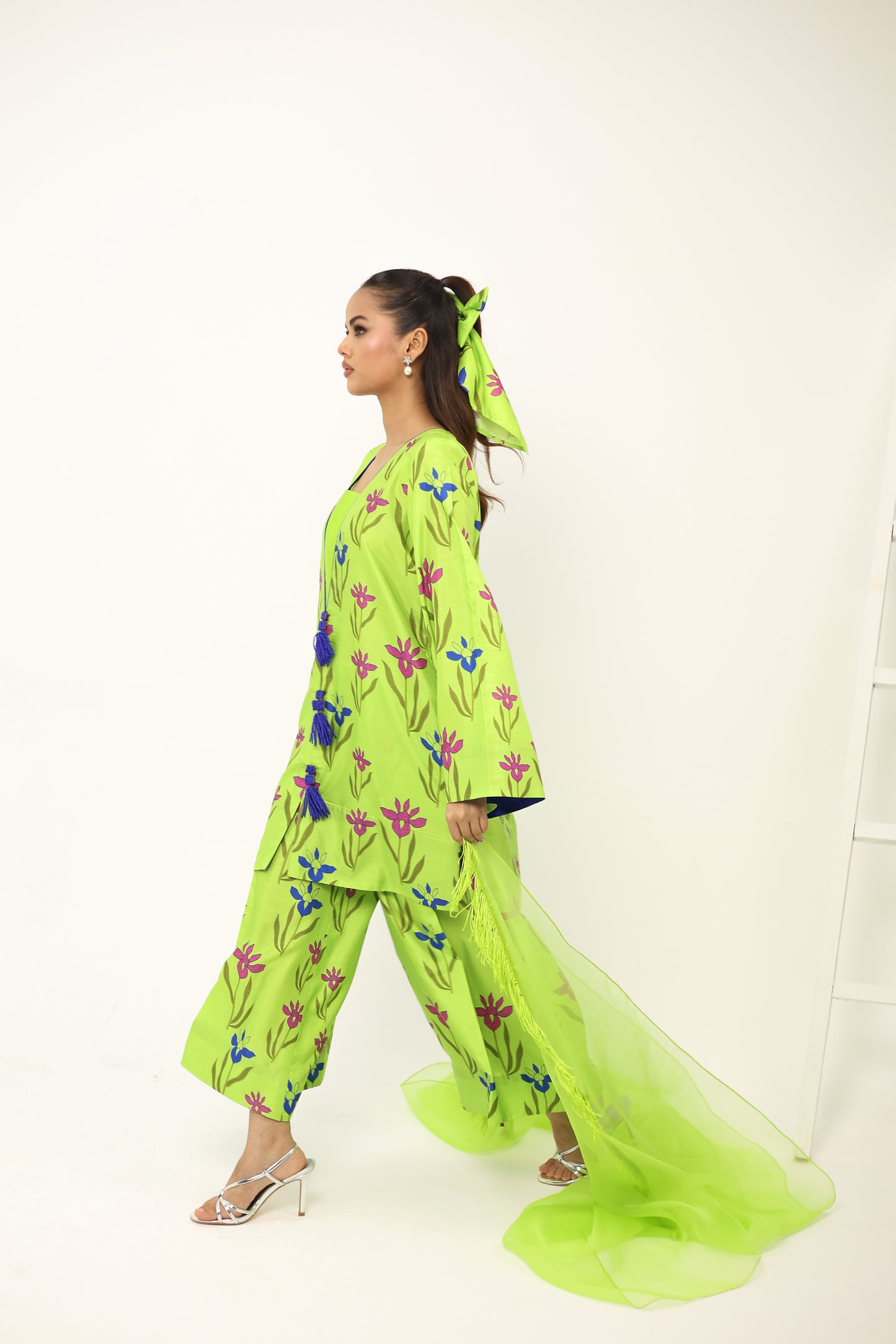 Disco Drape